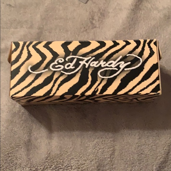 Ed Hardy Box Only - Picture 3 of 6